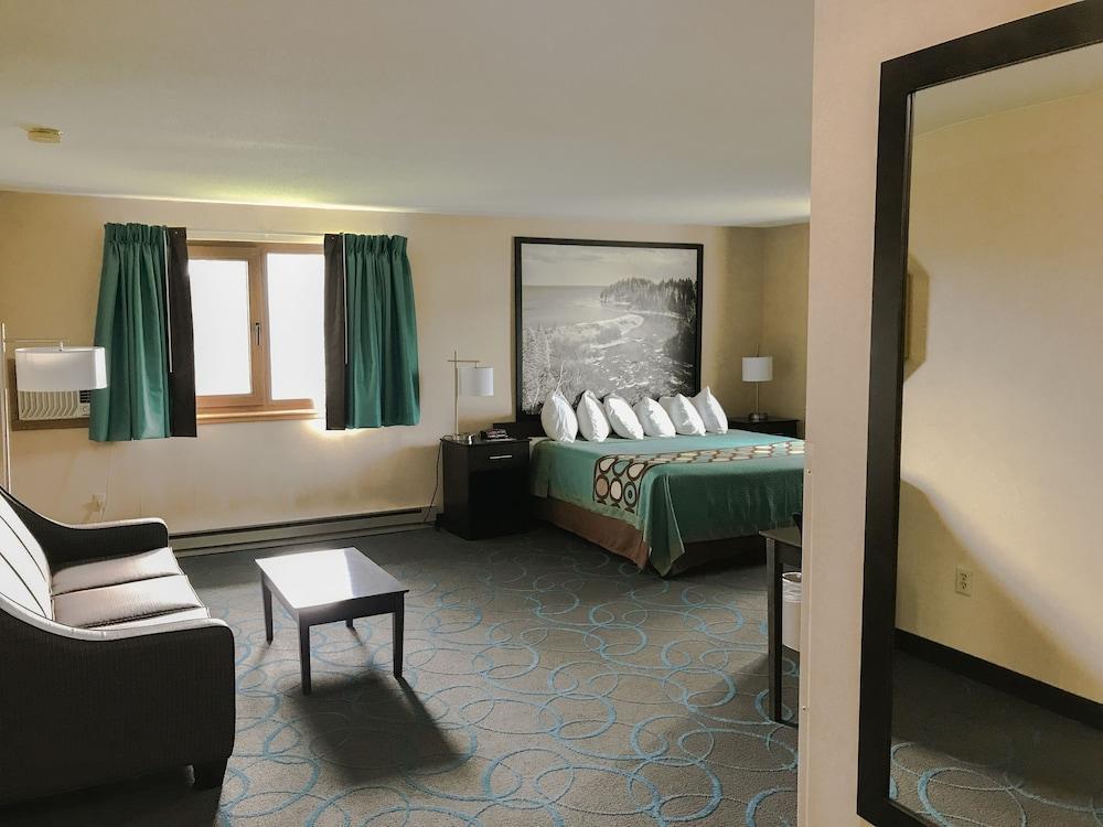Super 8 By Wyndham Duluth Hotell Eksteriør bilde