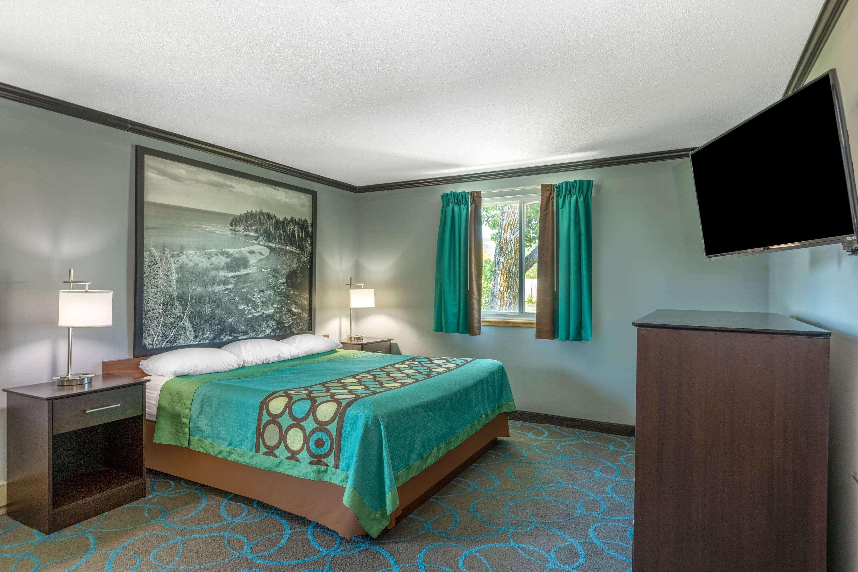 Super 8 By Wyndham Duluth Hotell Eksteriør bilde