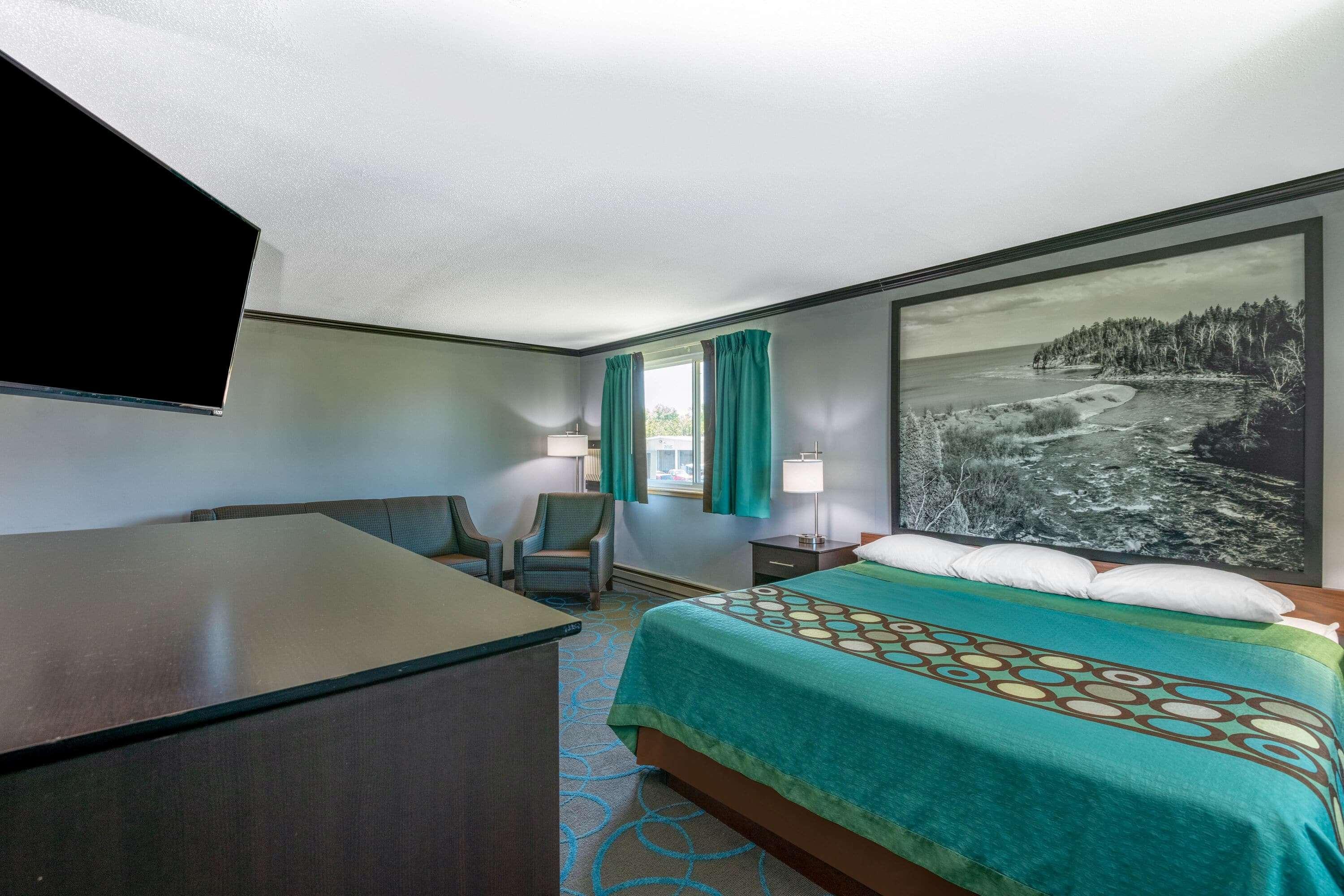 Super 8 By Wyndham Duluth Hotell Eksteriør bilde